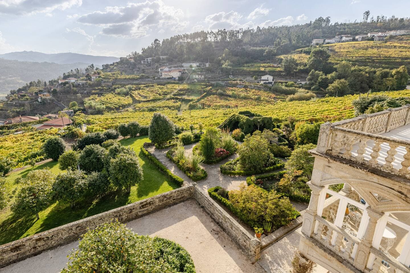 Panoramic view over the gardens and vineyards